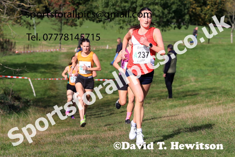 Senior Womens 2026 Northern Cross Country Relays, Graves Park, Sheffield. Photo: David T. Hewitson/Sports for All Pics
